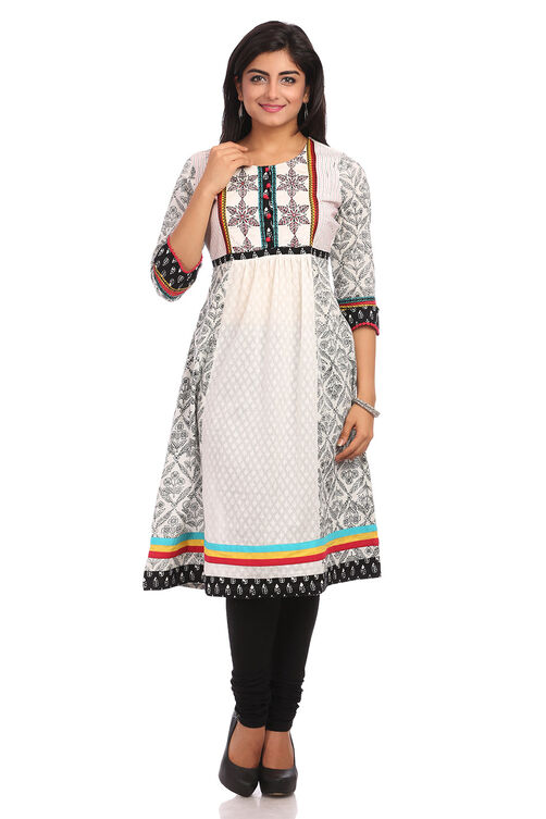 White Flared Cotton Kurta image number 0