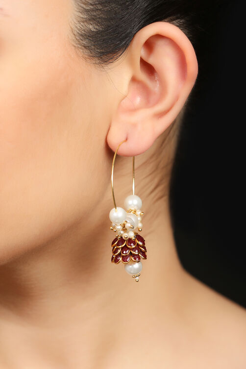 Maroon Earrings With Red Pachchi And Pearls image number 0