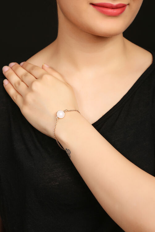 White Faceted Stone With Golden Chain Bracelet image number 0