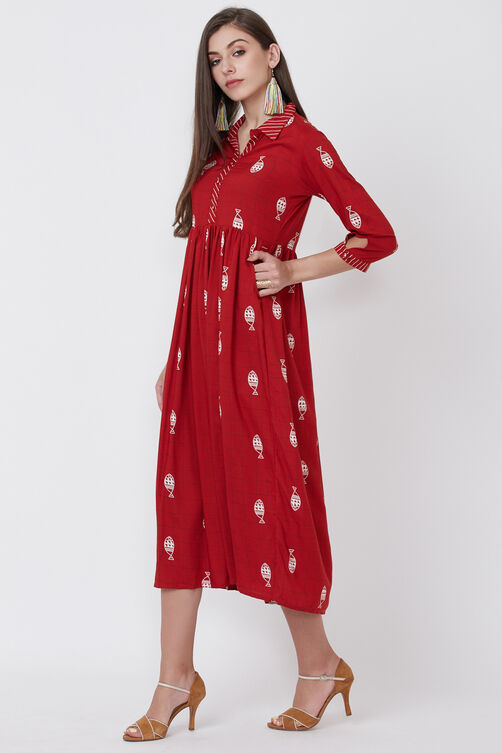 Red Viscose Rayon Flared Dress image number 0