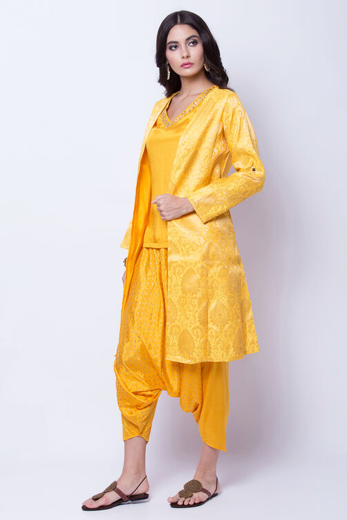 Yellow Polyester Viscose Straight Suit Set image number 3