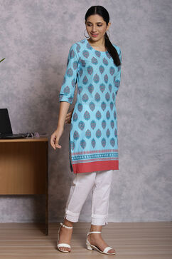 Sky Blue Cotton And Cambric Straight Kurta image number 3