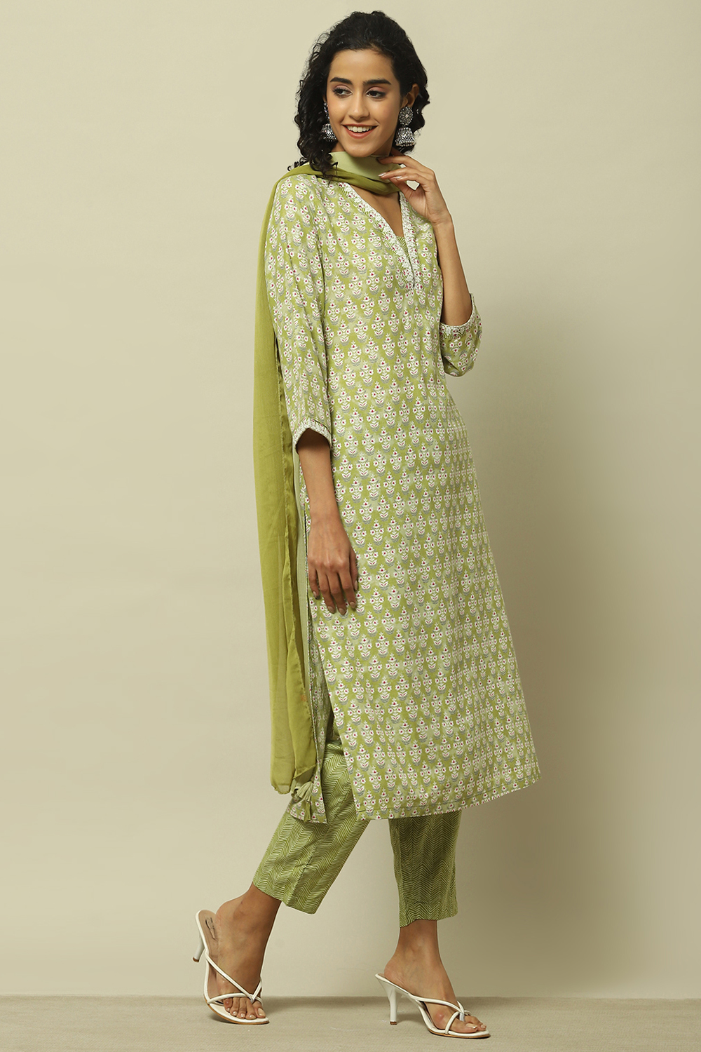 Green Printed Straight Kurta & Pants Suit Set image number 6