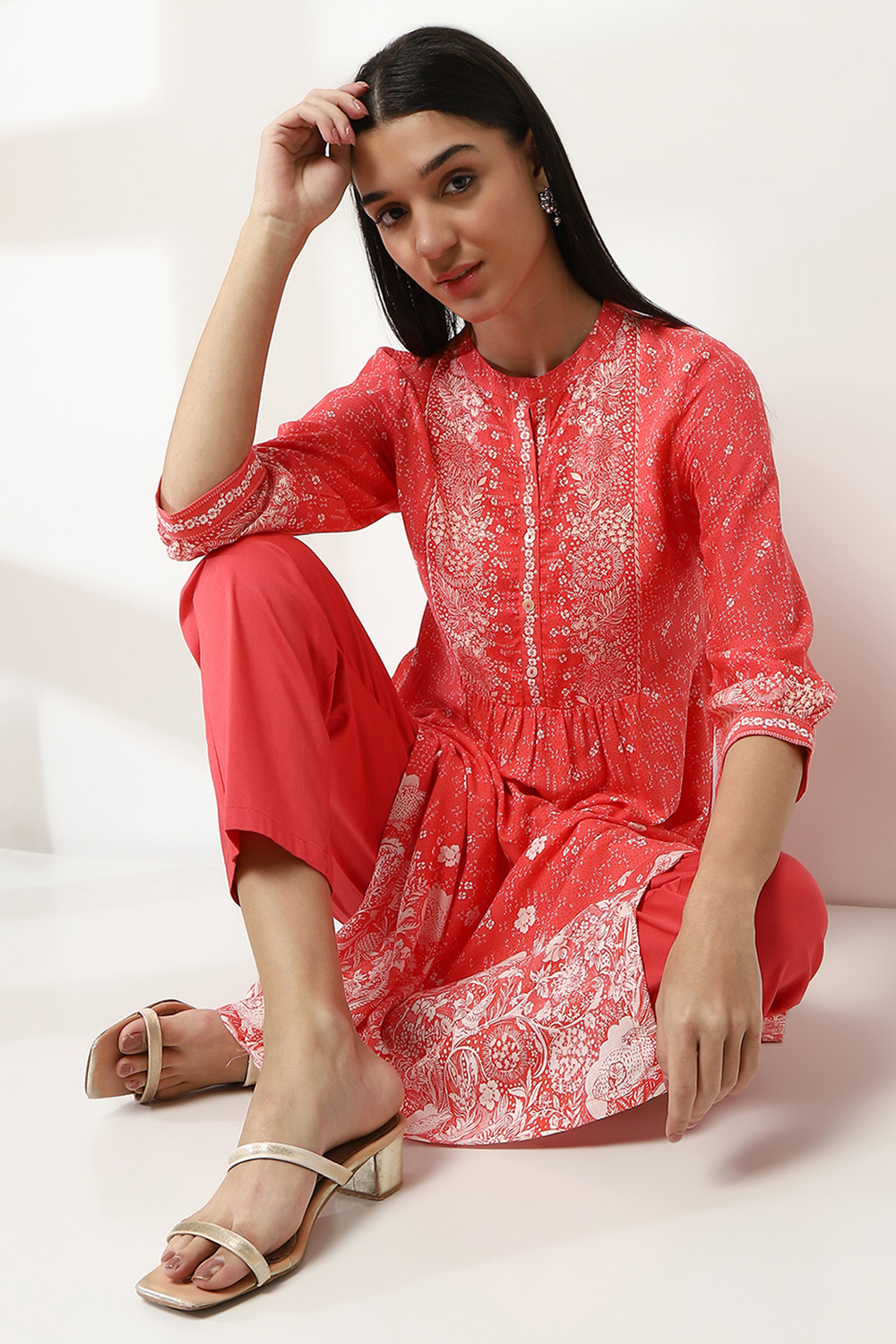 Coral Viscose Rayon Straight Kurta image number 0