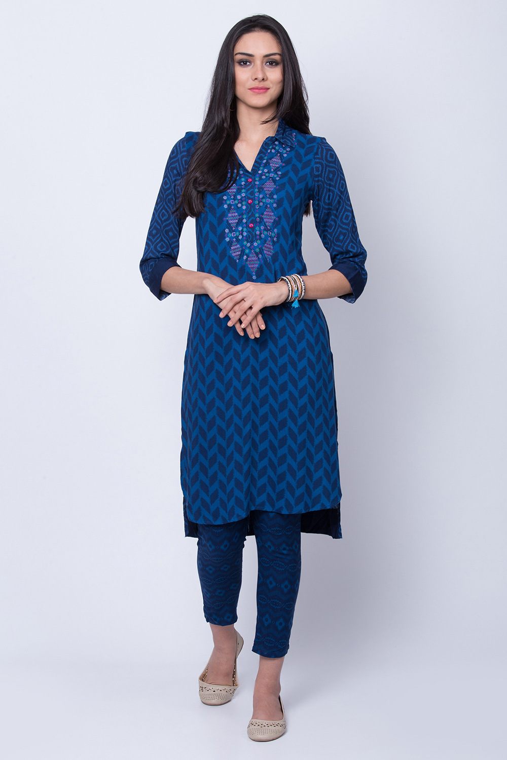 Indigo Viscose Rayon Straight Kurta image number 0