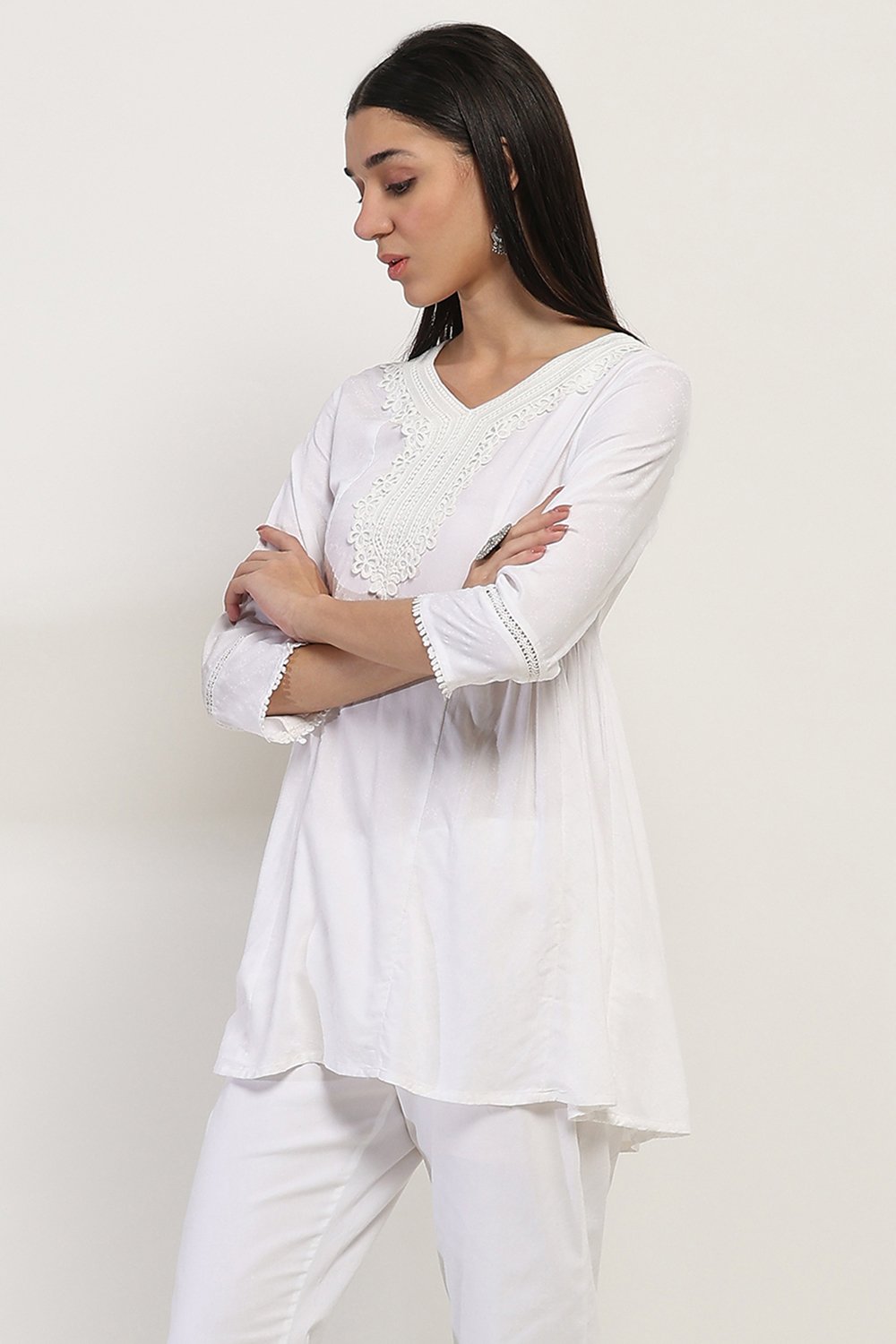 White Viscose Rayon Flared Kurti image number 2