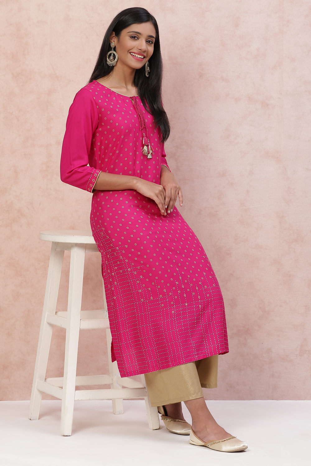 Pink Viscose Rayon Straight Kurta image number 0