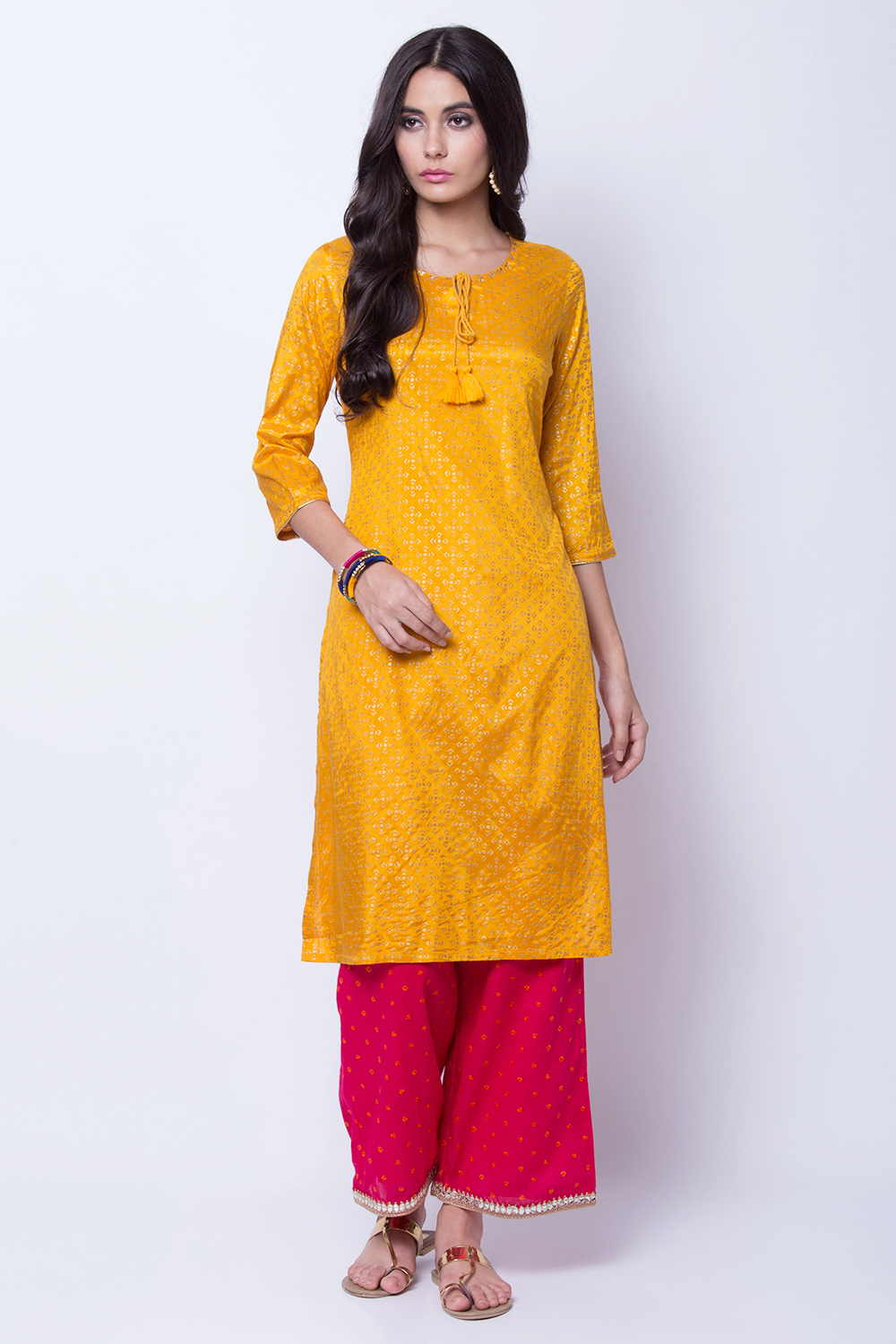 Mustard Shantoon Straight Kurta image number 0