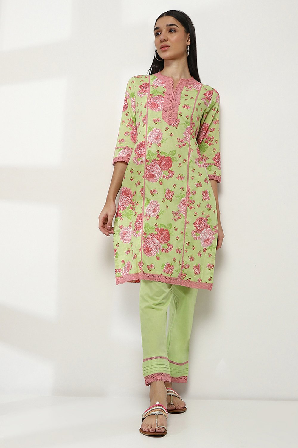 Green Cotton Printed Straight Kurta Set image number 6