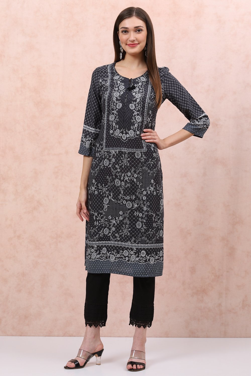 Black LIVA Straight Kurta image number 3