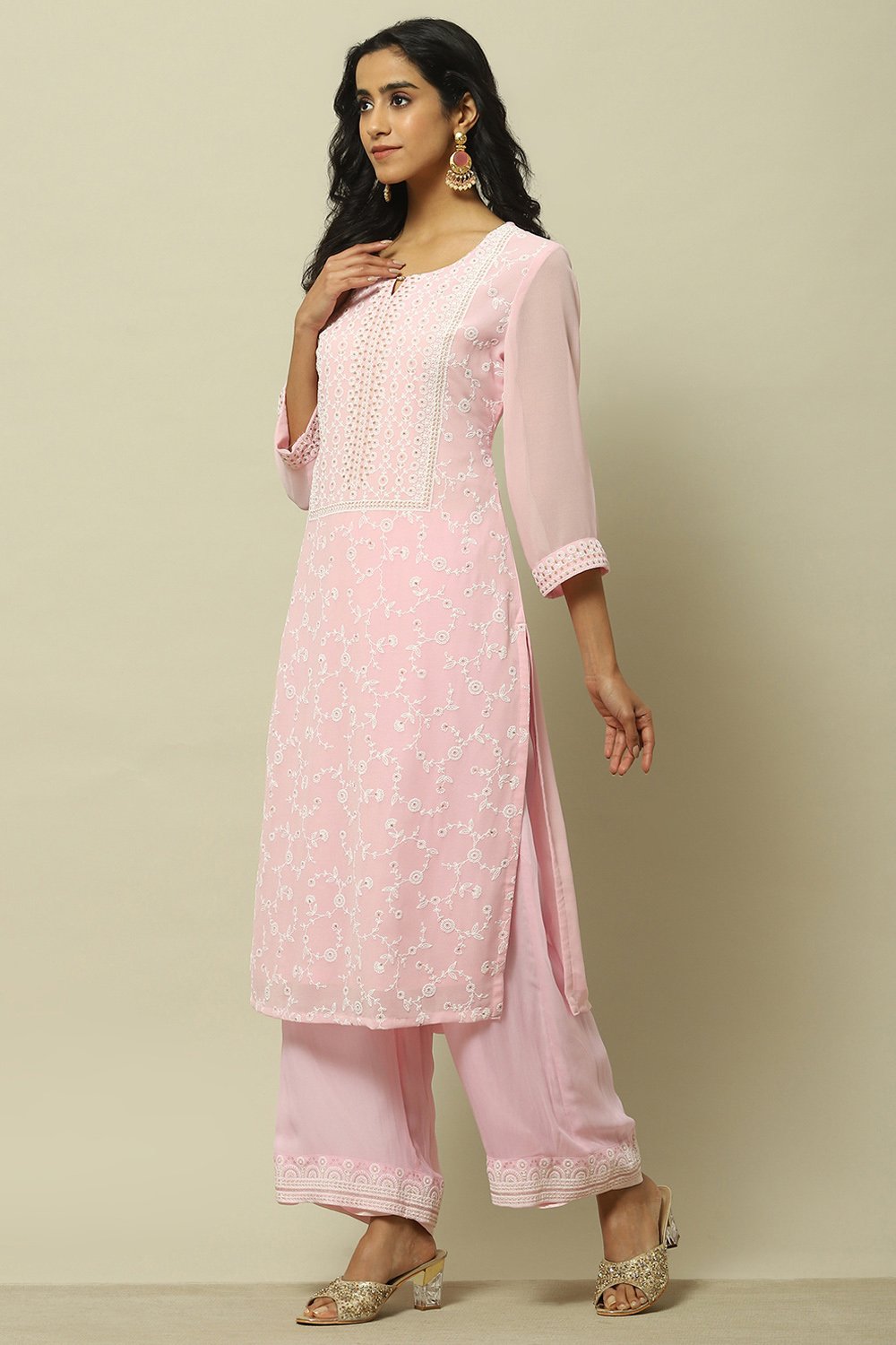 Pink Embroidered Straight Kurta image number 2