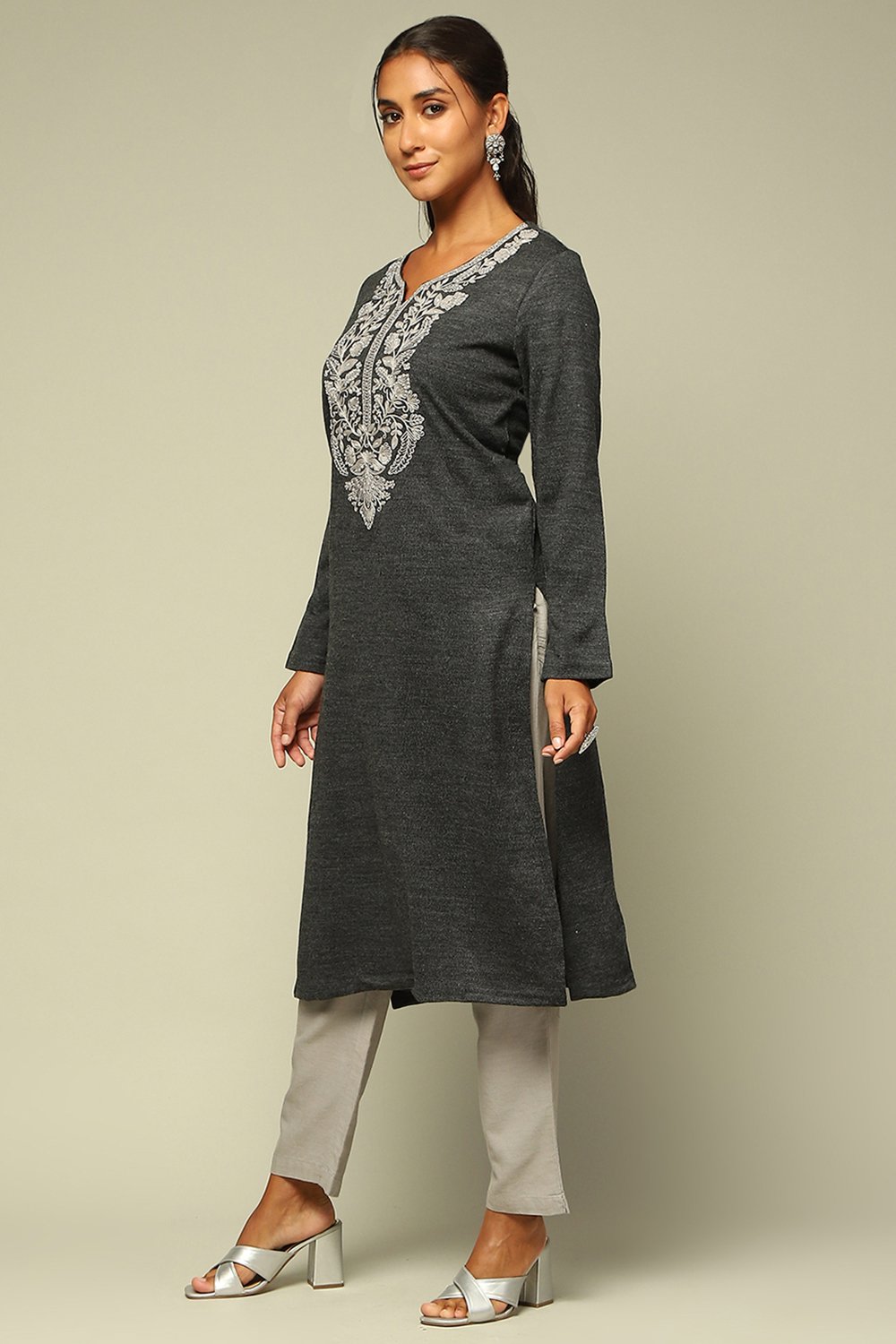 Grey Acrylic Straight Kurta image number 2