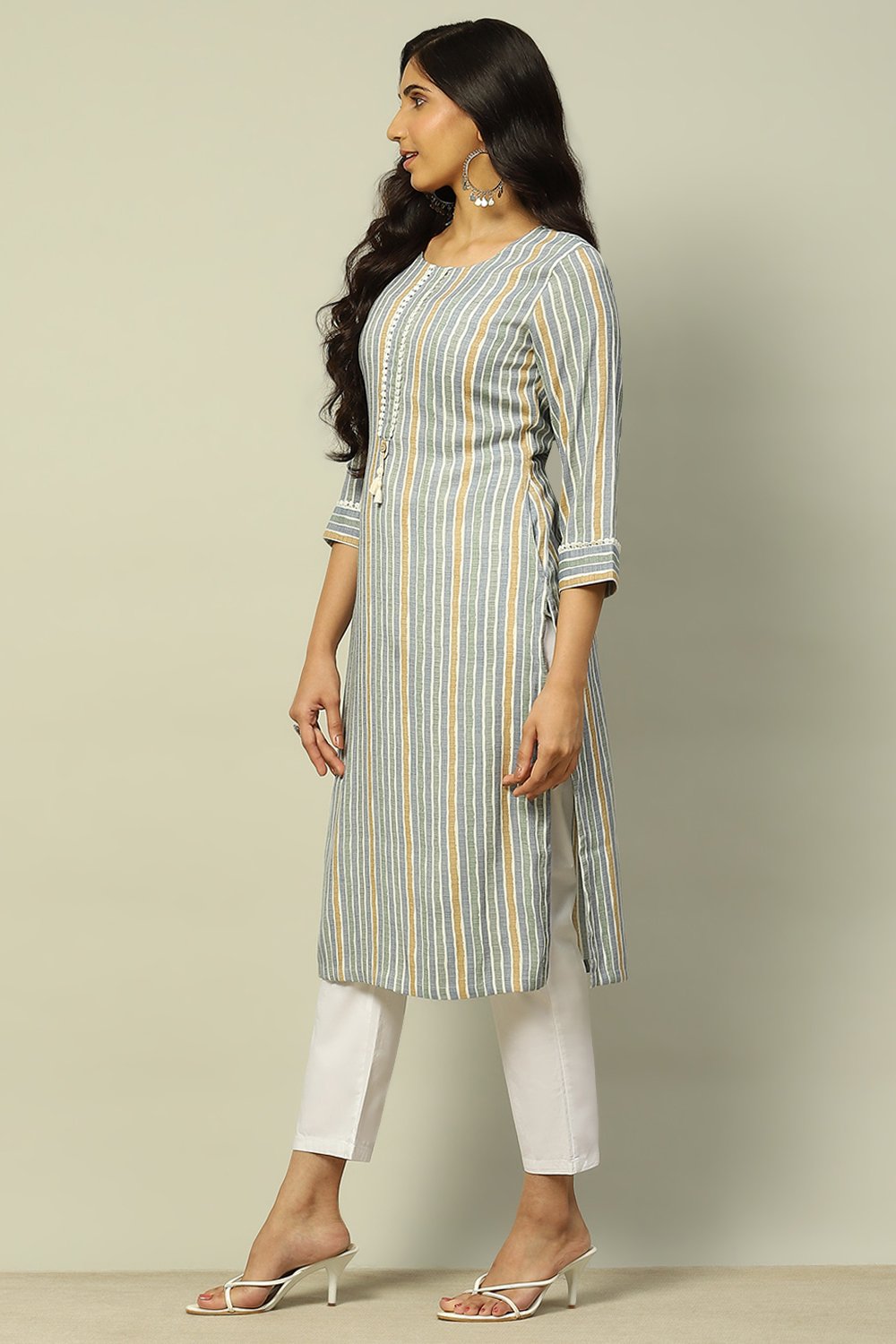 Grey Viscose Blend Striped Straight Kurta image number 2