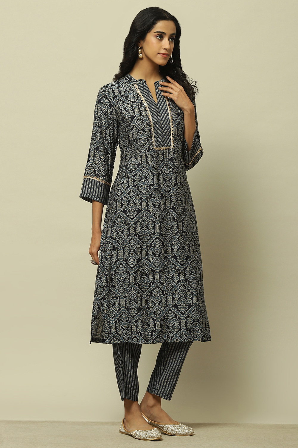 Navy Blue Viscose Printed Straight Kurta Set image number 5