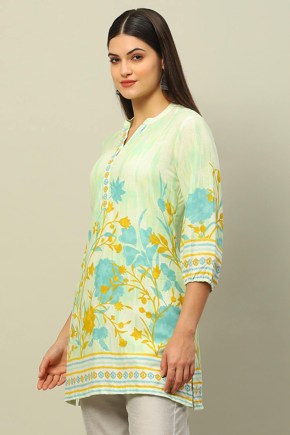 Green Rayon Printed Straight Top image number 2