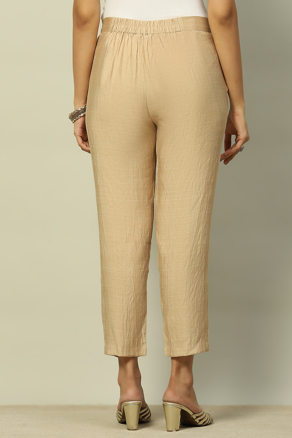 Beige Solid Straight Fit Pants image number 4