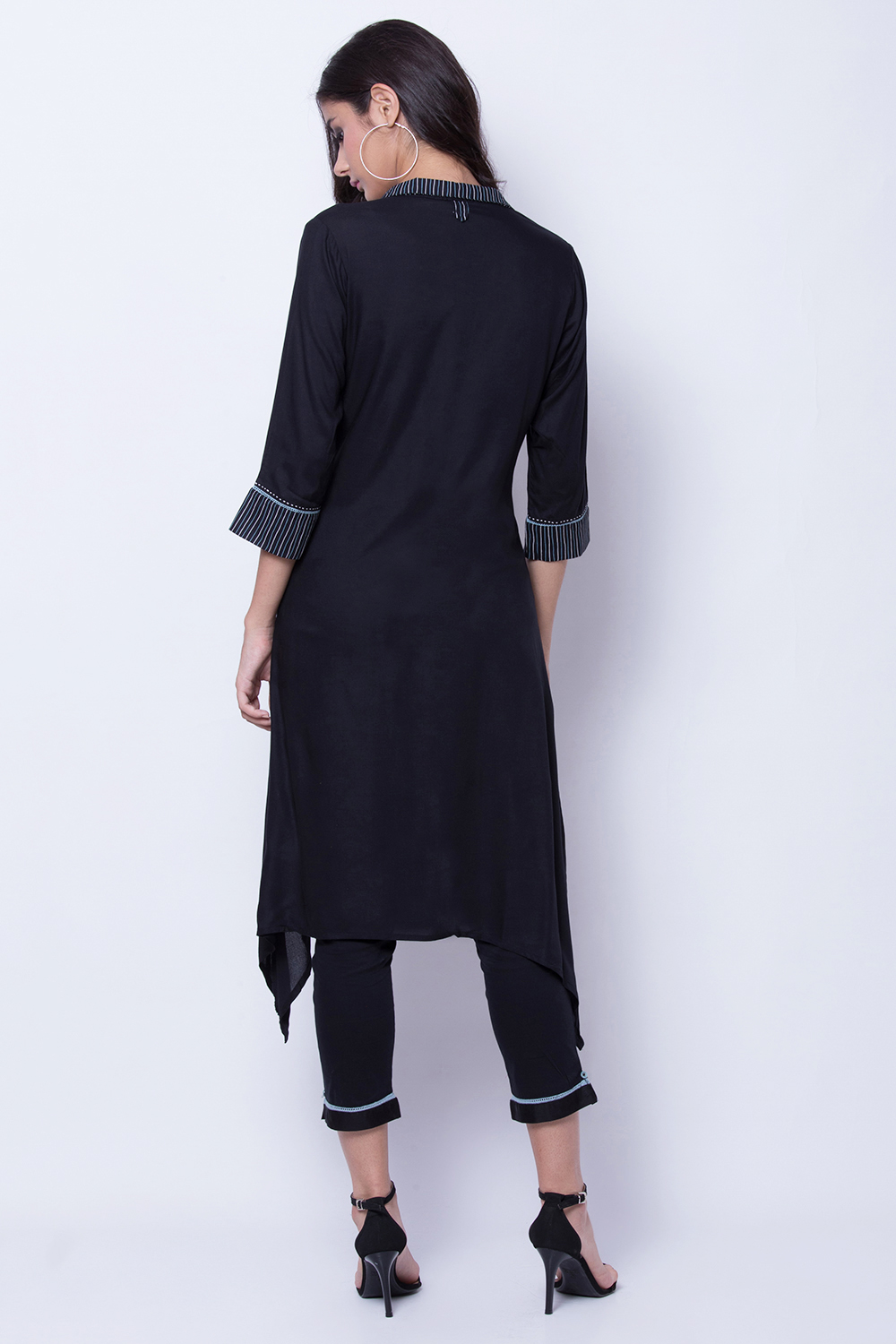 Black Viscose Rayon Asymmetric Kurta image number 4