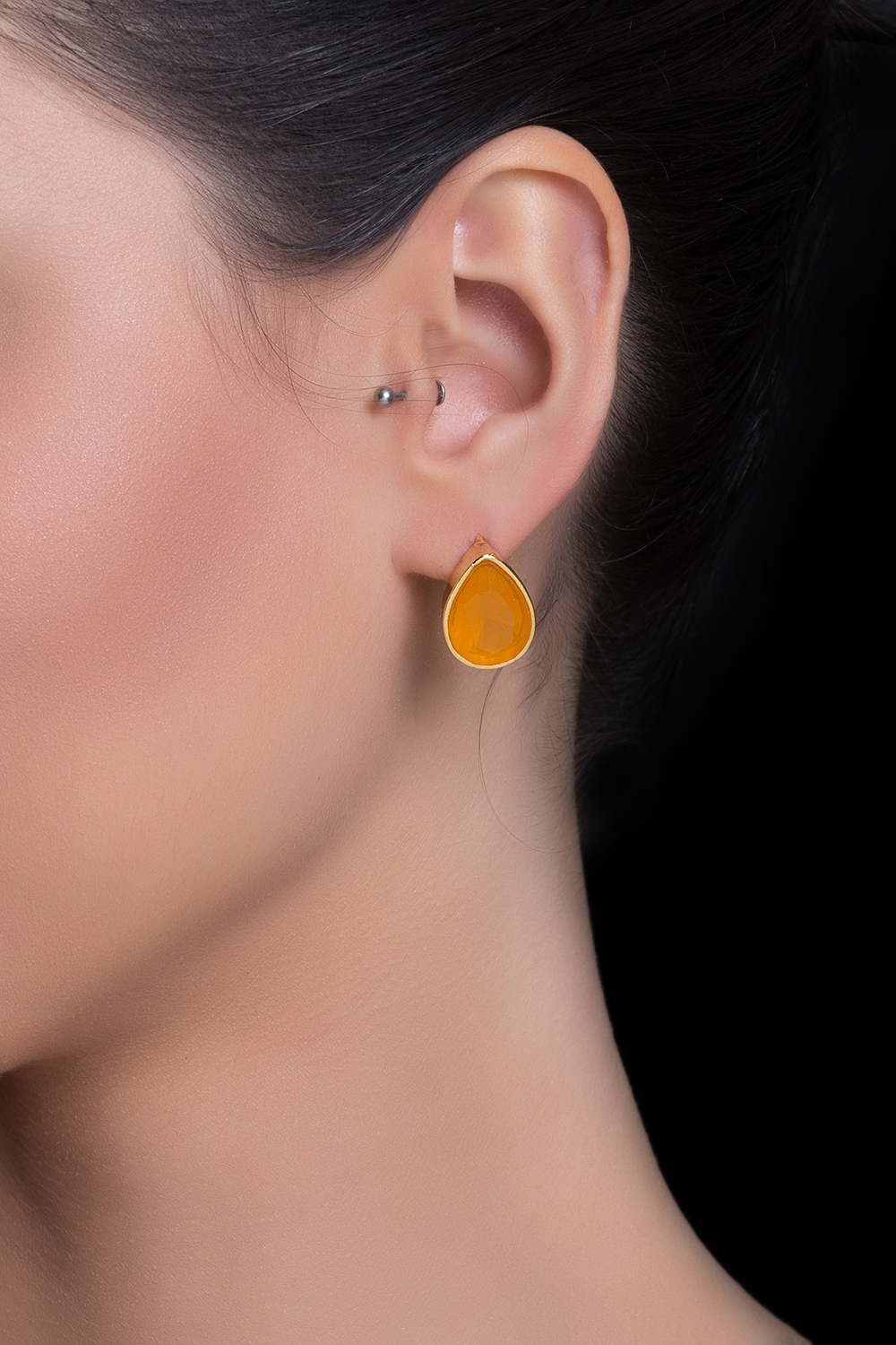 Yellow Metal Brass Earring image number 0