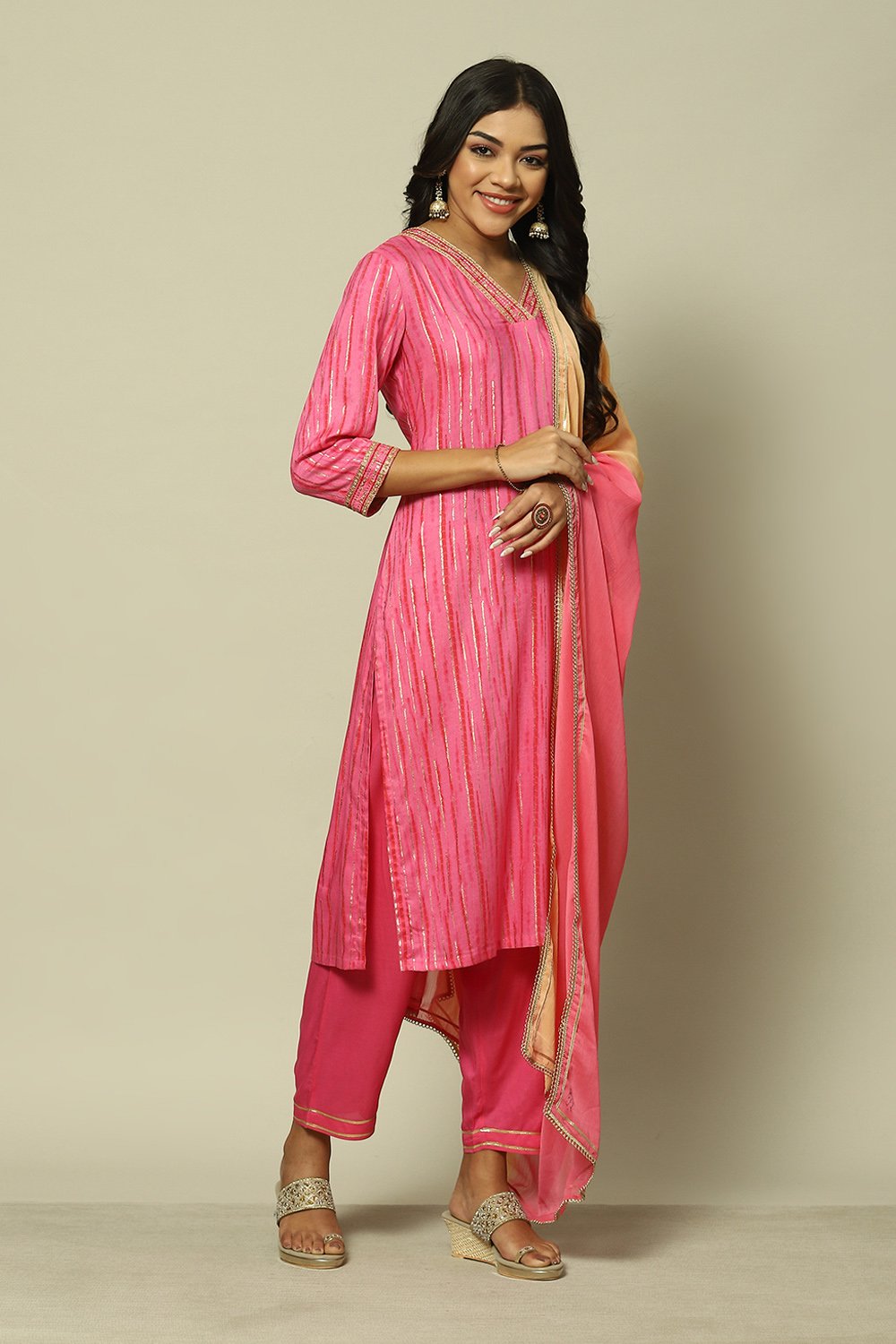 Pink LIVA Straight Printed Kurta Palazzo Suit Set image number 6