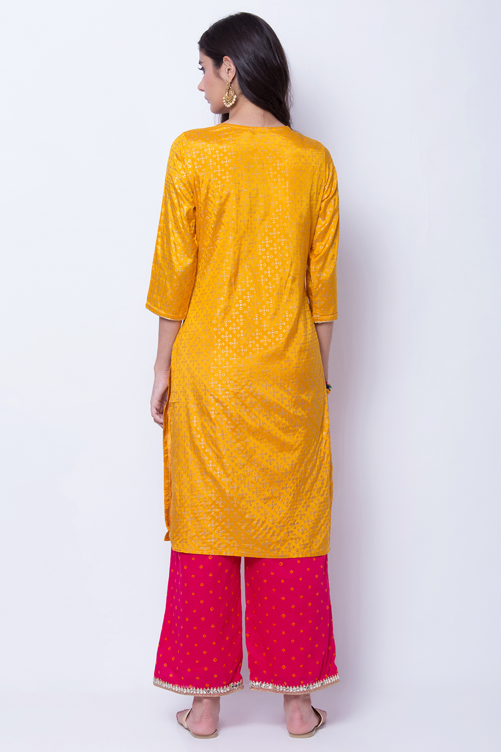 Mustard Shantoon Straight Kurta image number 5