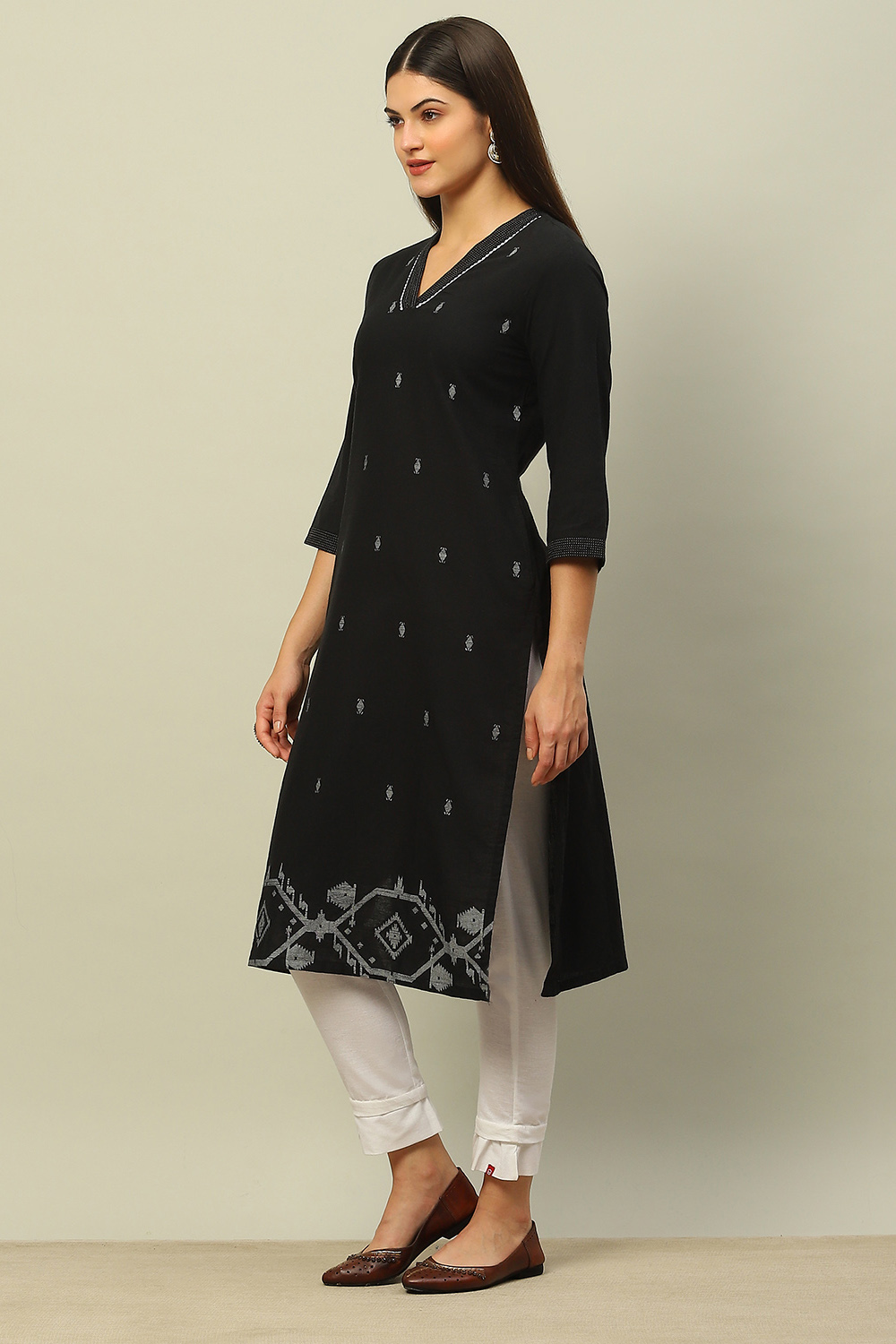 Black Cotton Jacquard Yarndyed Straight Kurta image number 2