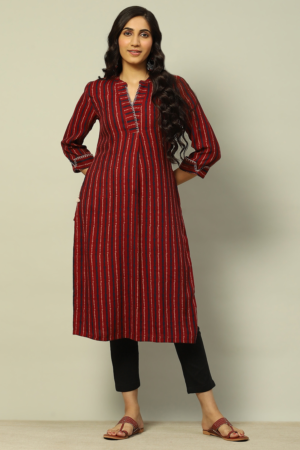 Red Viscose Blend Striped Straight Kurta image number 0