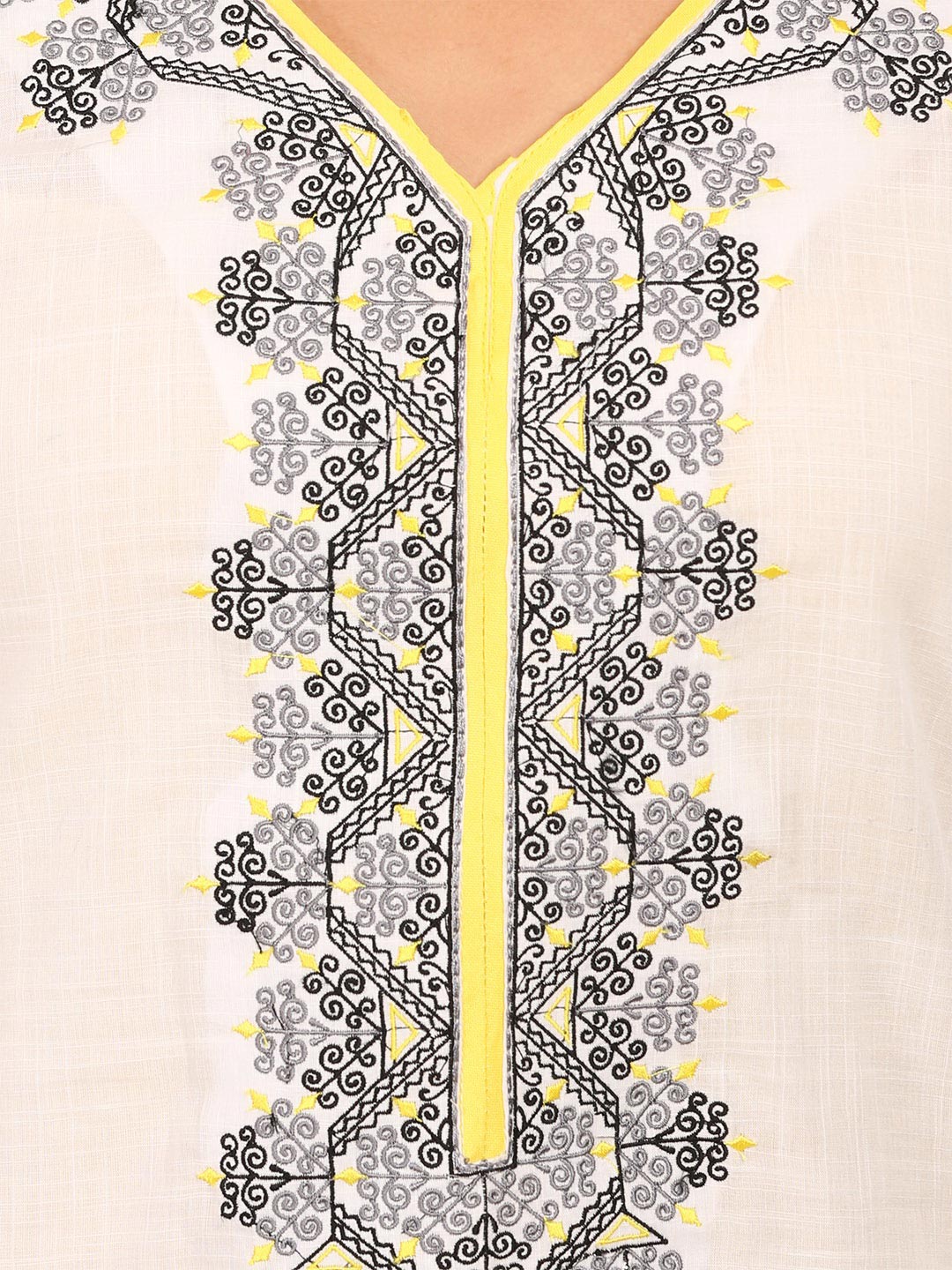 Off White Cotton Straight Kurta image number 4