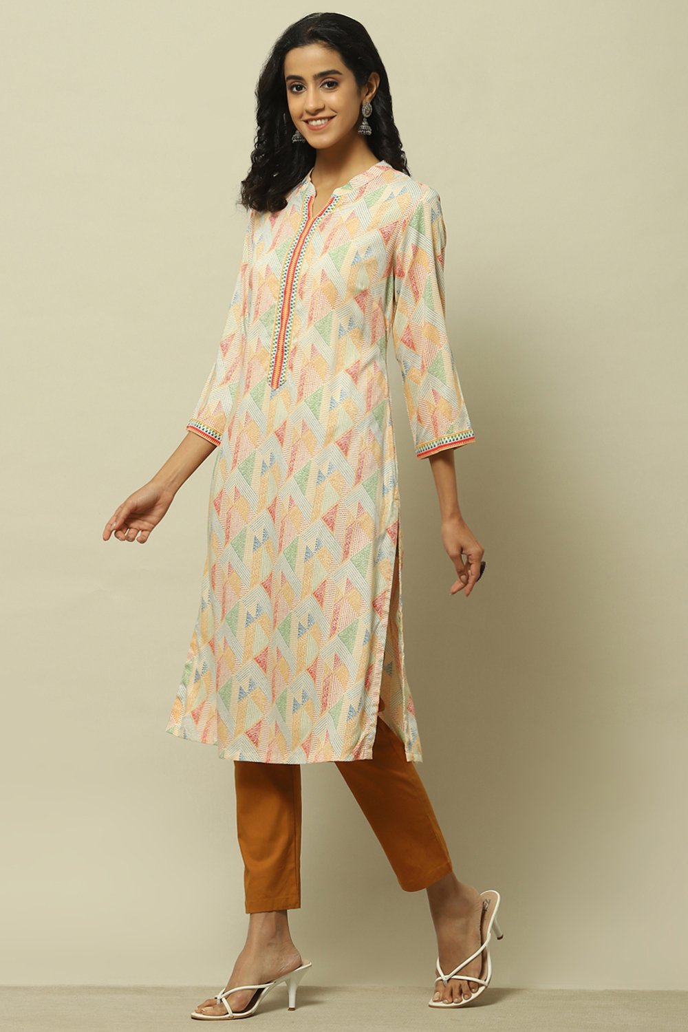 Multi-coloured Printed Straight Kurta image number 2