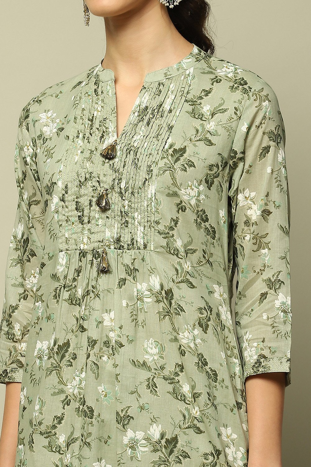 Sage Green Cotton Straight Printed Kurta Pants Suit Set image number 1