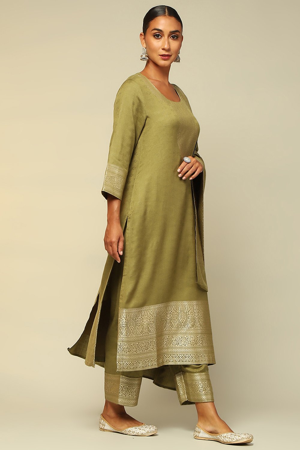 Green Acrylic Straight Yarn Dyed Kurta Palazzo Suit Set image number 5