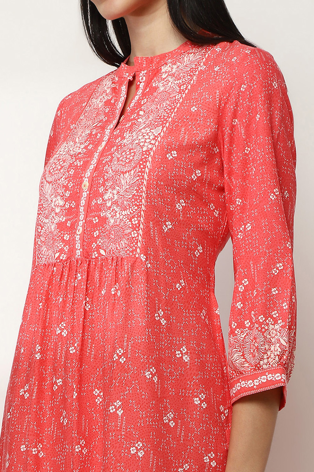 Coral Viscose Rayon Straight Kurta image number 1