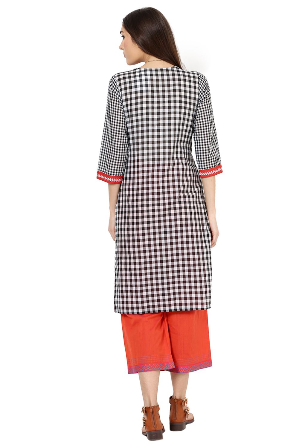 Off White Straight Cotton Kurta image number 5