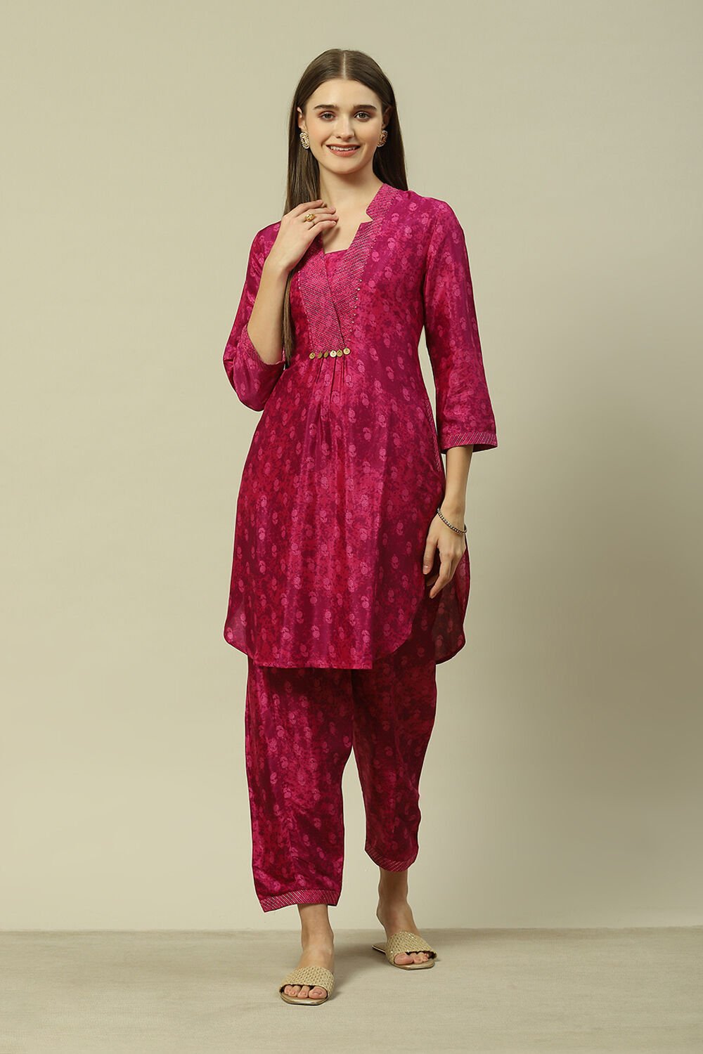 Green Viscose Shantoon Straight Printed Kurta Palazzo Suit Set image number 6