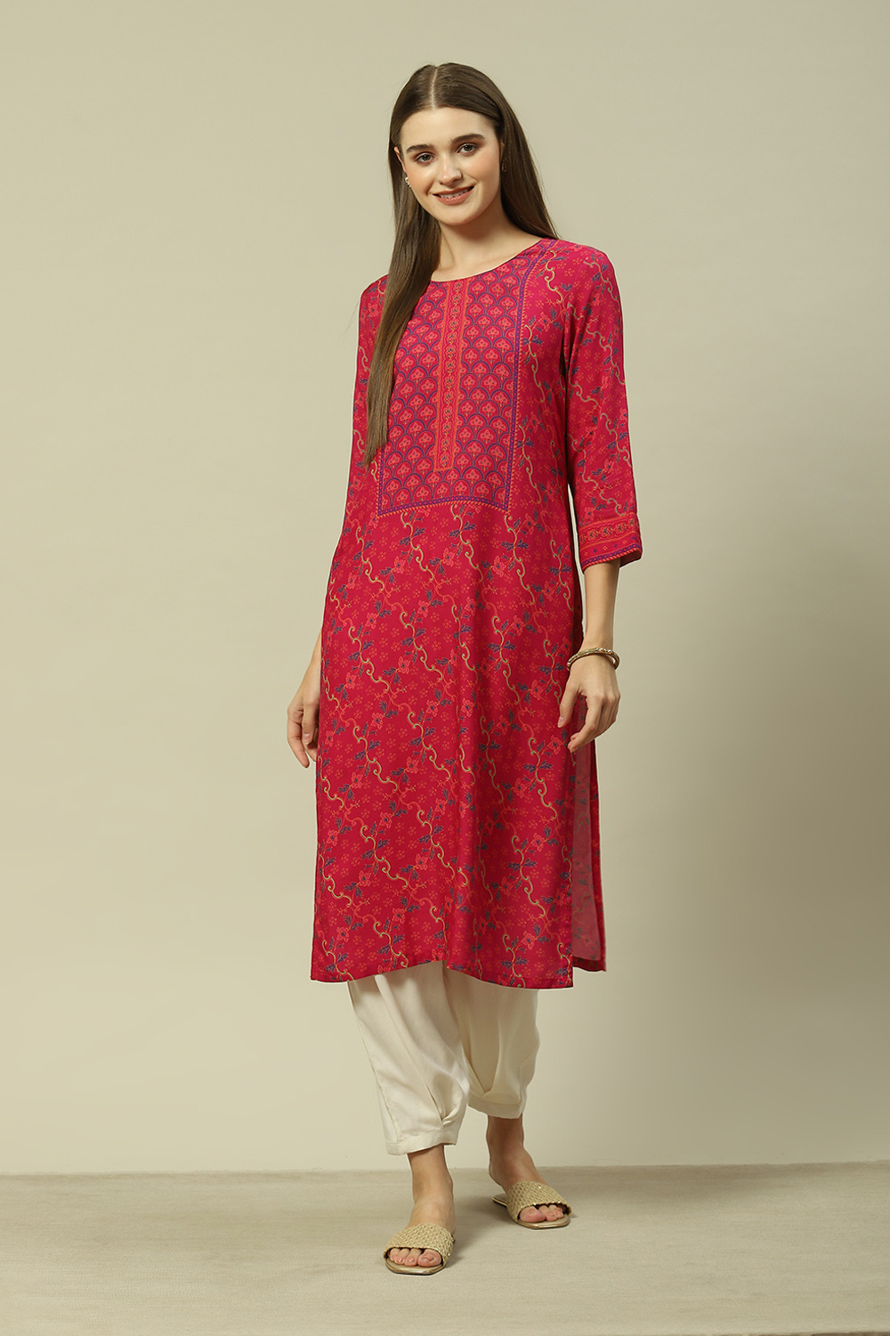 Pink LIVA Straight Printed Kurta image number 5