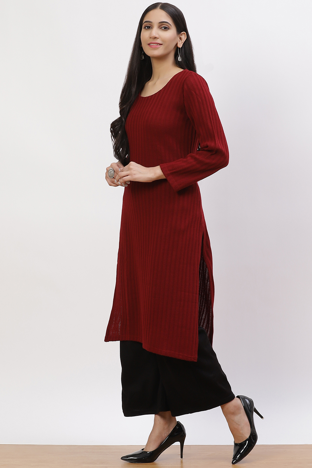 Maroon Acrylic Straight Kurta image number 2