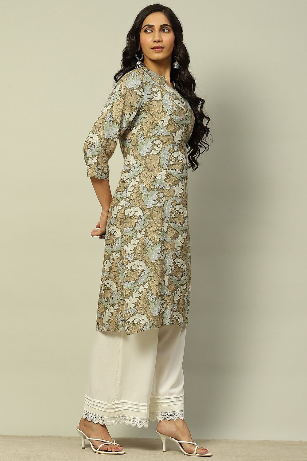 Green Printed Straight Kurta image number 4