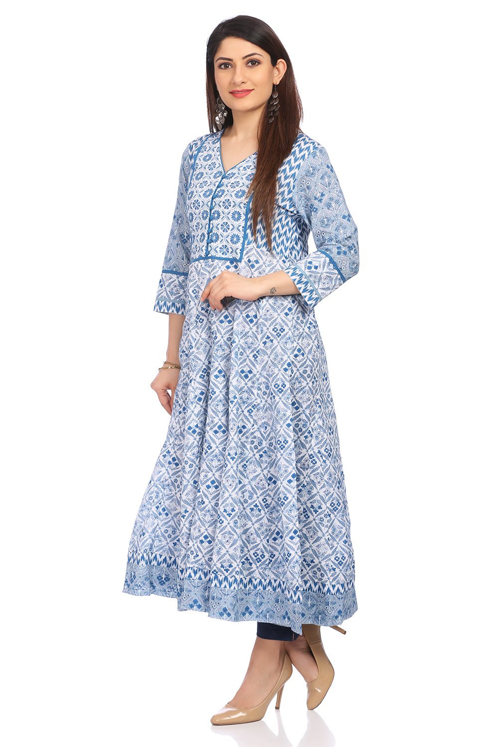 Light-Blue Cambric Kalidar Kurta image number 3