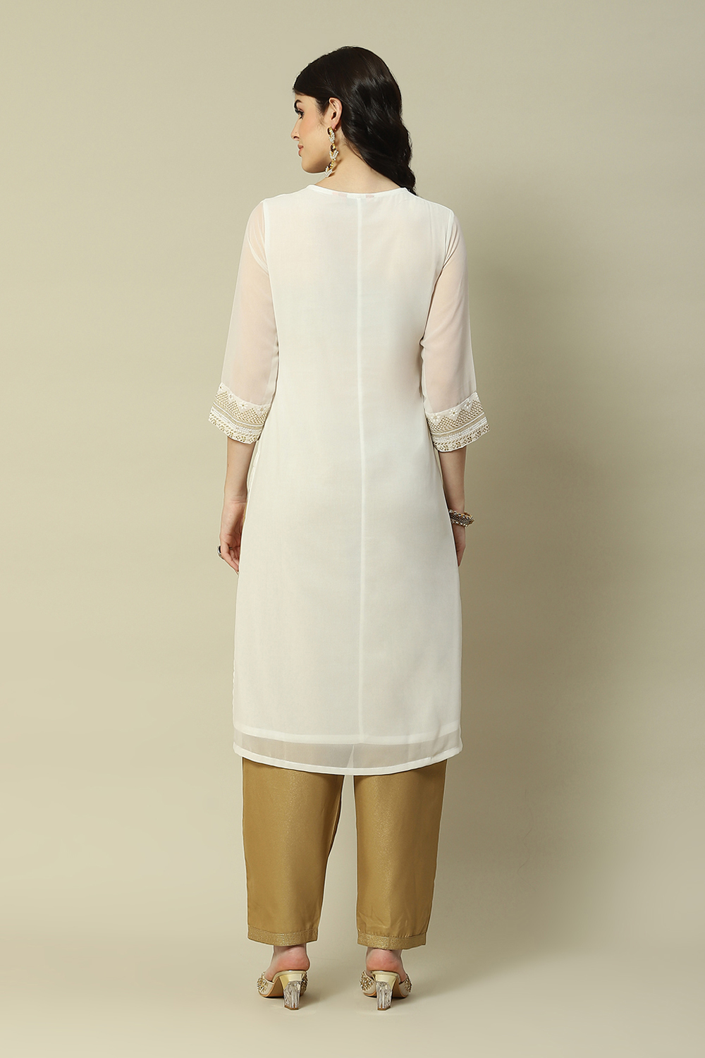 Off-white Poly Georgette Embroidered Straight Kurta image number 4