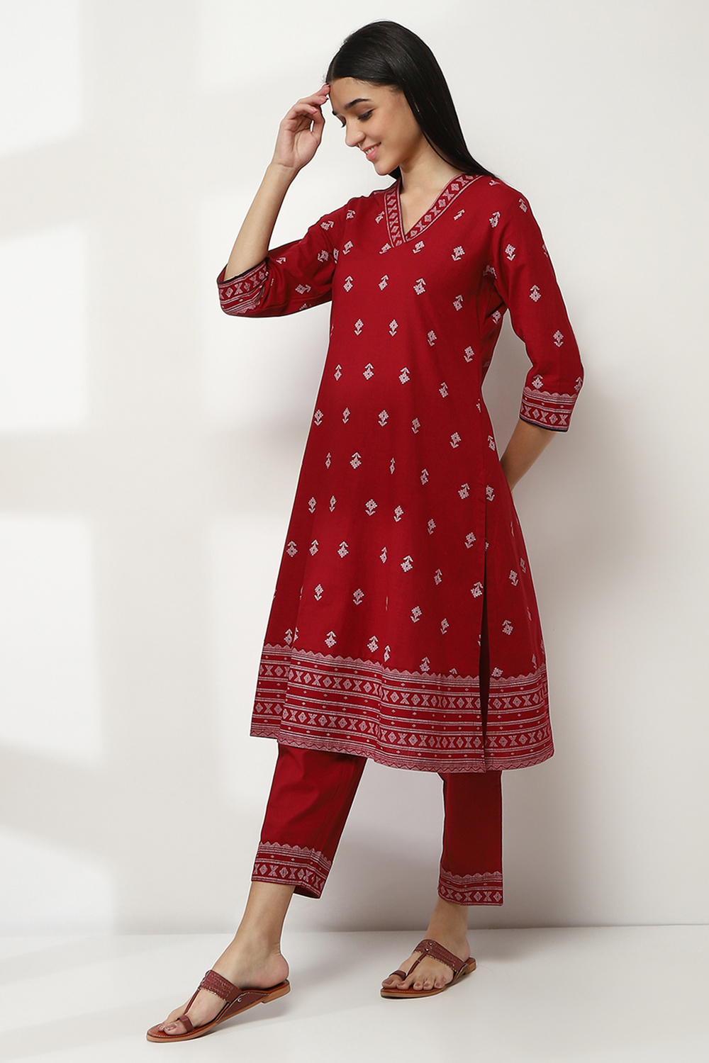 Maroon Cotton Printed Straight Kurta Set image number 3