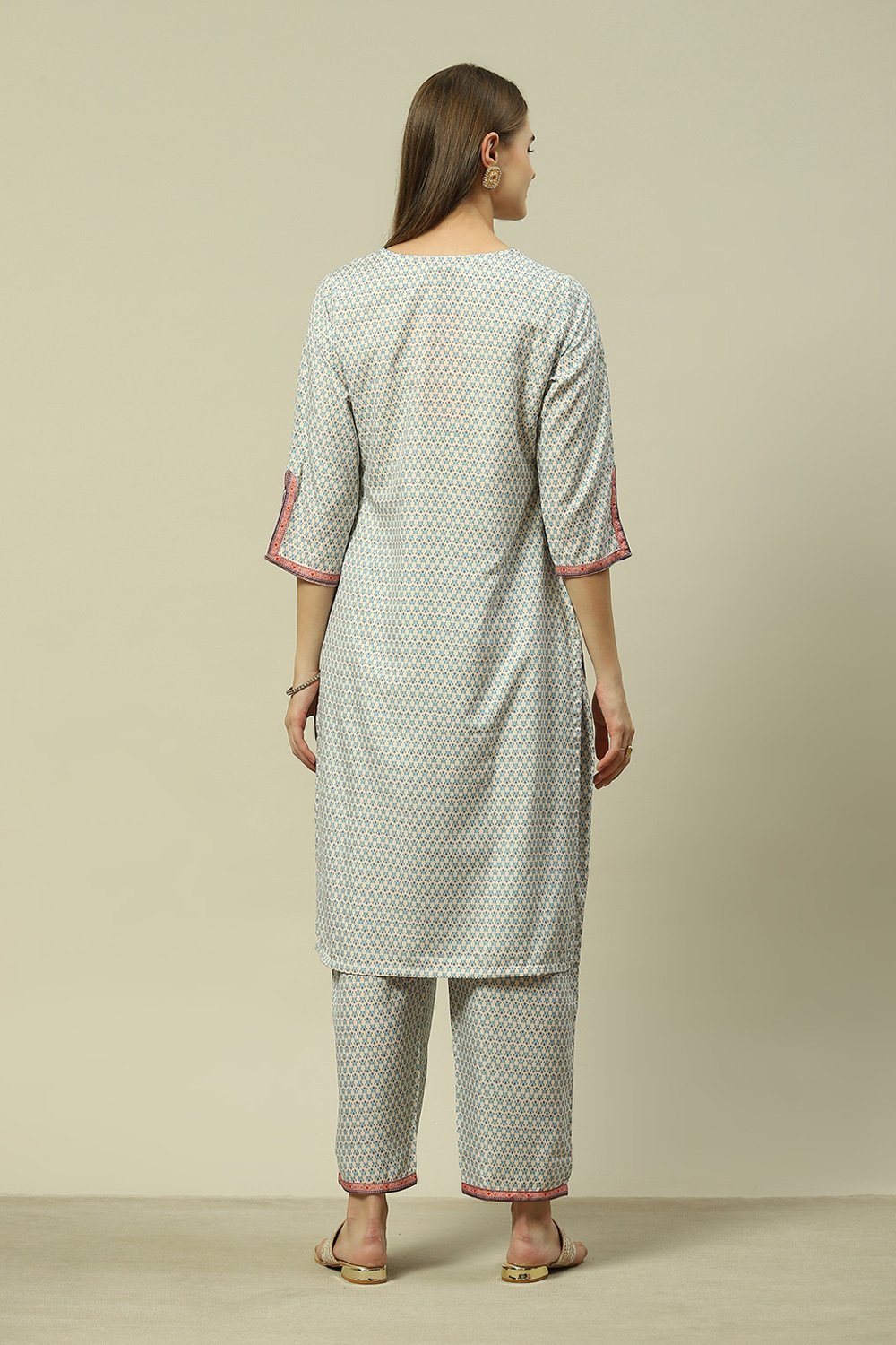 White Viscose Straight Printed Kurta Palazzo Suit Set image number 4