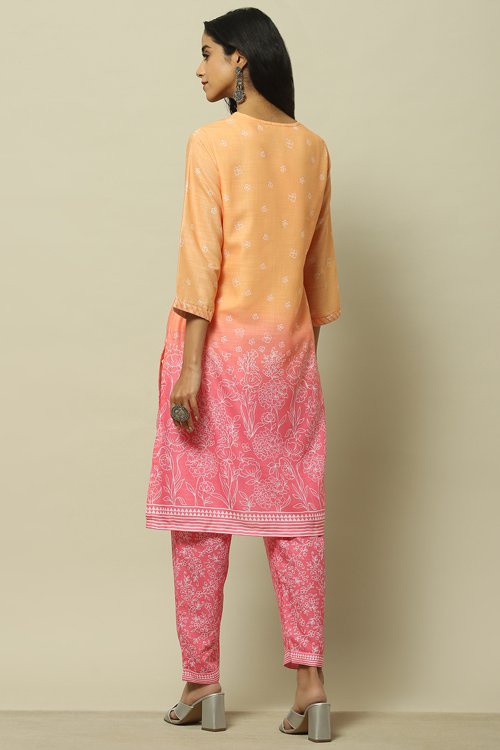 Orange Pink Ombre Printed Straight Kurta Set image number 4