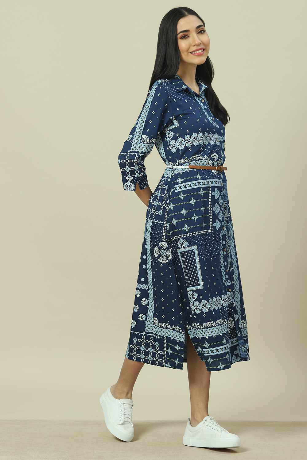 Indigo LIVA Straight Dress image number 3