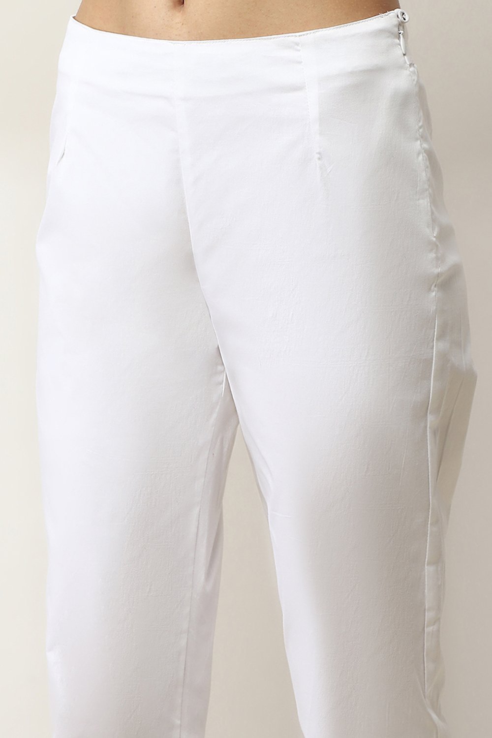 White Viscose Solid Regular Pants image number 1