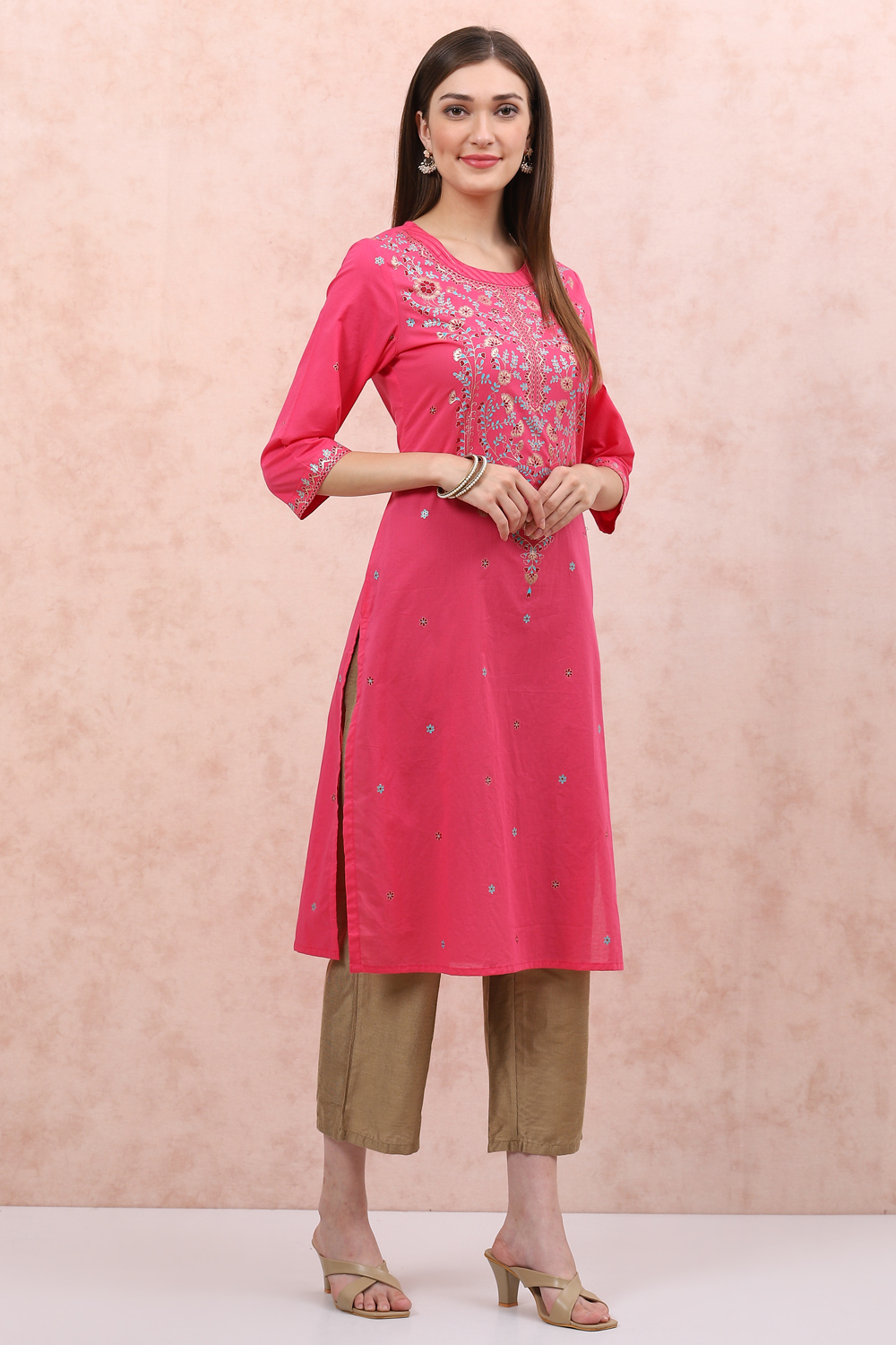 Pink Cotton Straight Kurta image number 3