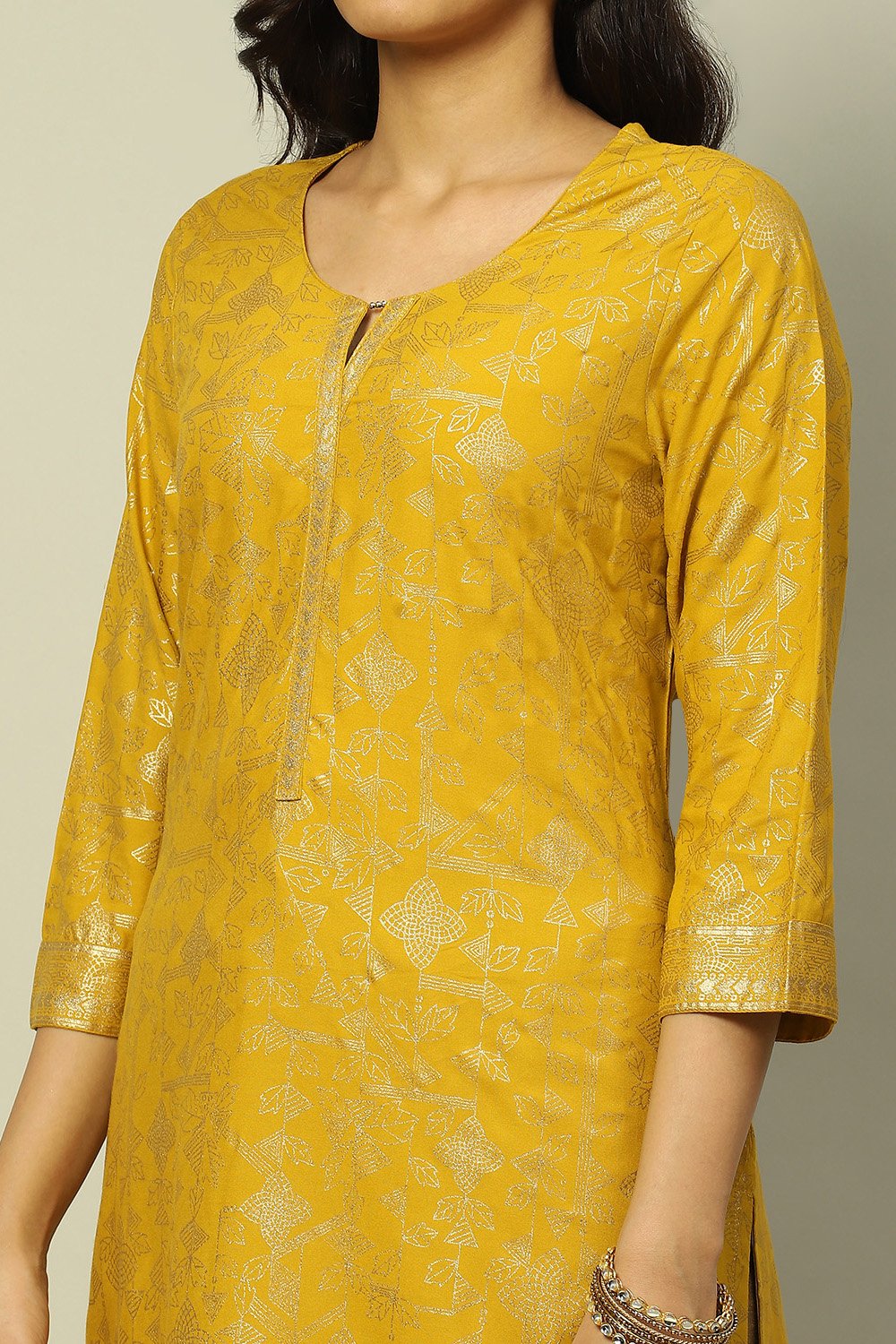 Yellow Printed Festive Straight Kurta image number 1