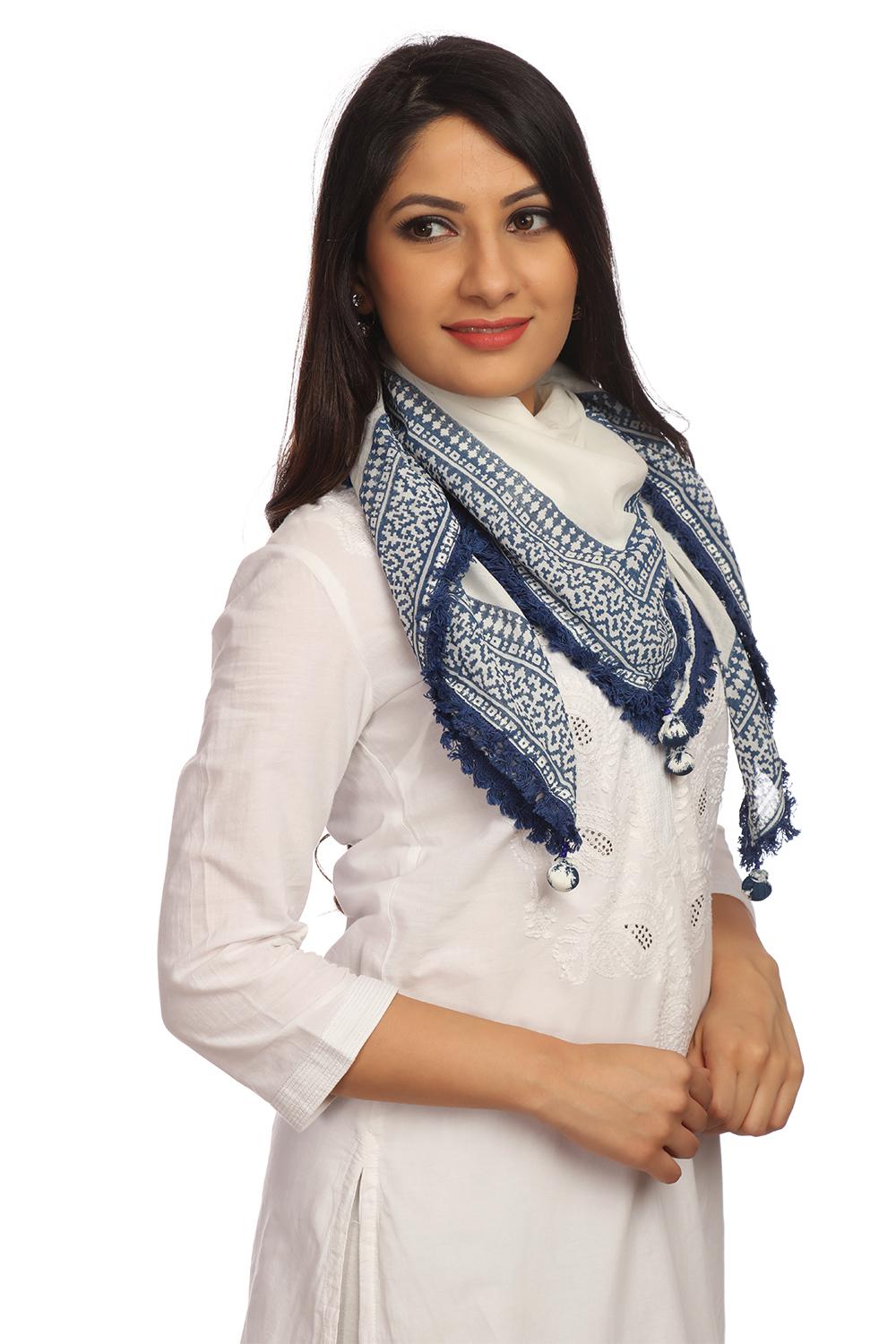 White Cotton Scarf image number 2