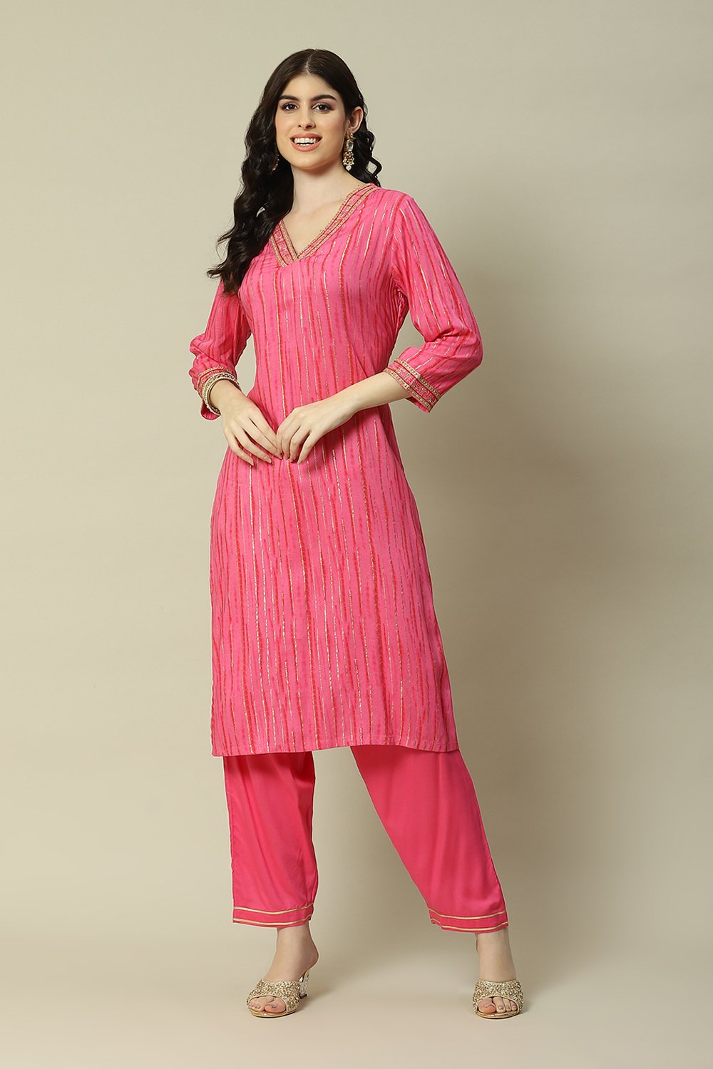 Pink LIVA Straight Printed Kurta Palazzo Suit Set image number 0