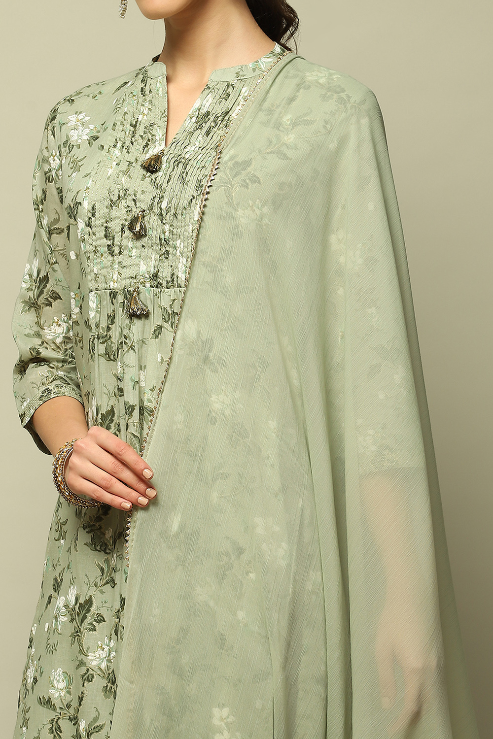 Sage Green Cotton Straight Printed Kurta Pants Suit Set image number 7