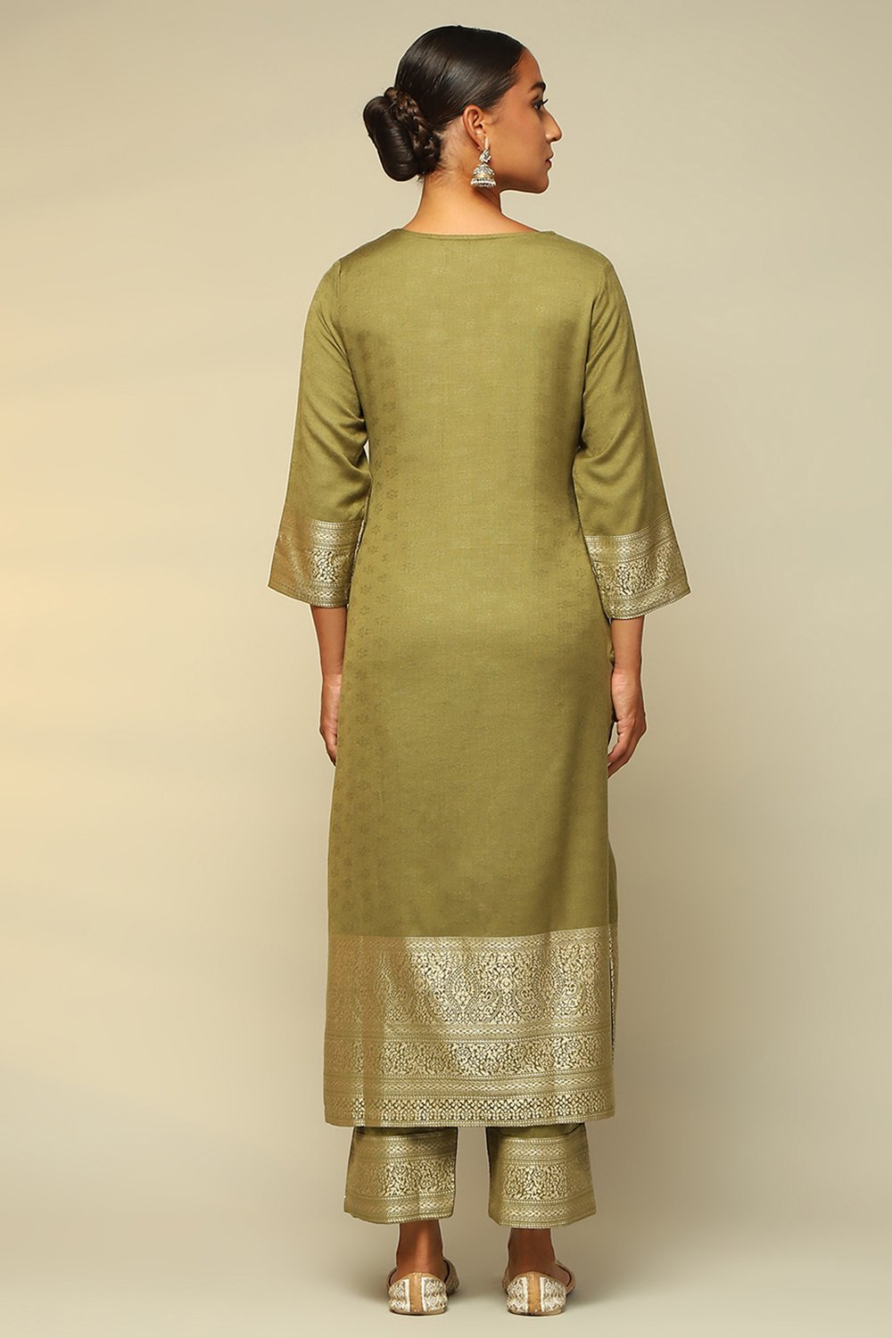 Green Acrylic Straight Yarn Dyed Kurta Palazzo Suit Set image number 4