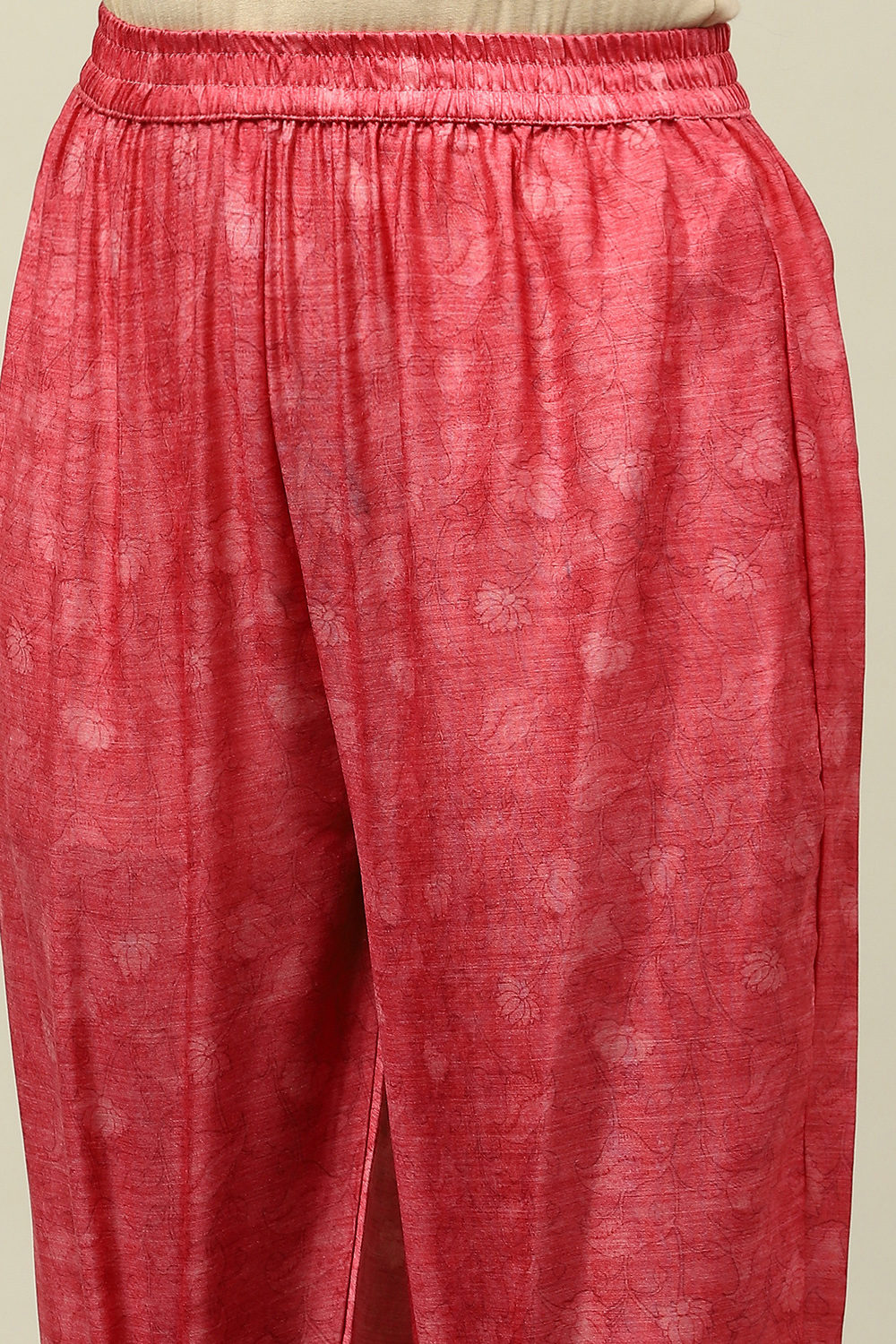 Pink Poly Chanderi Straight Printed Kurta Slim Pants Suit Set image number 2